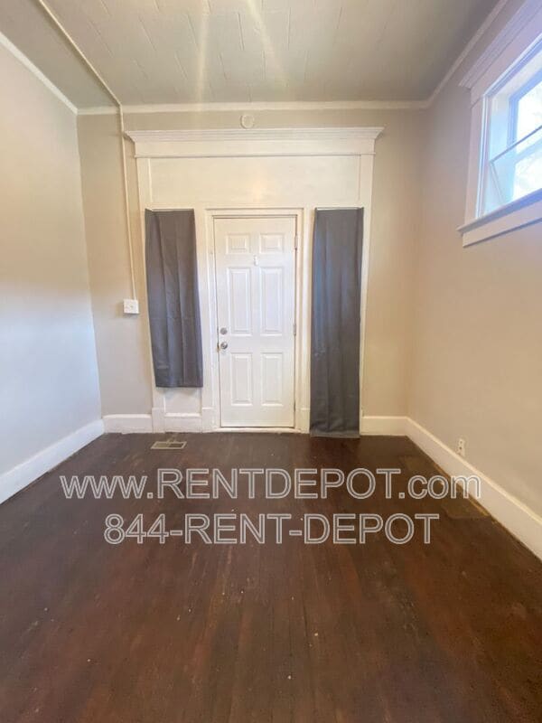 827 Jefferson Ave in Evansville, IN - Building Photo - Building Photo