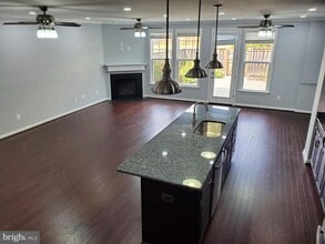23605 Rose Leigh Terrace in Ashburn, VA - Building Photo - Building Photo