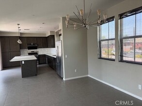 233 Promenade St, Unit 1442 - 4E in Pomona, CA - Building Photo - Building Photo