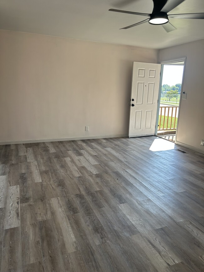 1131 S 124th East Ave in Tulsa, OK - Building Photo - Building Photo