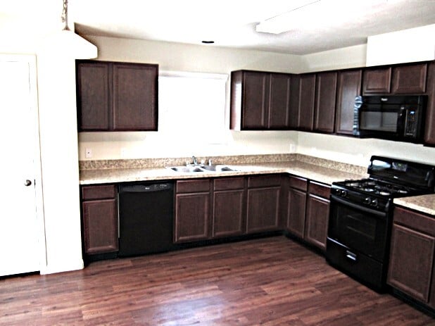 22323 Queenbury Hills Dr in Houston, TX - Building Photo - Building Photo