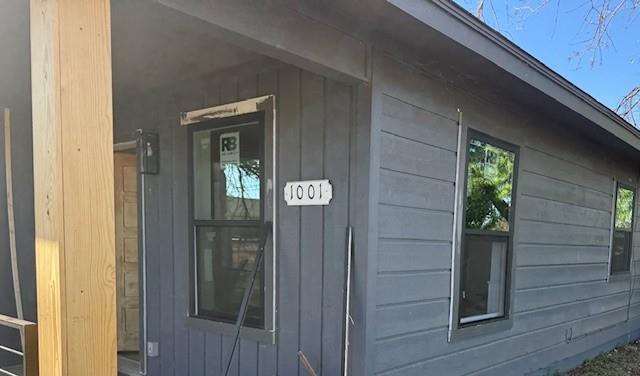 property at 1001 W Haynie St