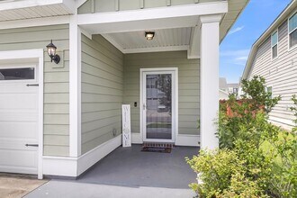 534 Alderly Dr in Moncks Corner, SC - Building Photo - Building Photo