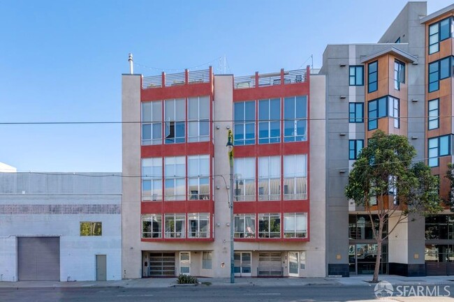 2011 3rd St in San Francisco, CA - Foto de edificio - Building Photo