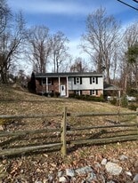 3704 Cassell Blvd in Prince Frederick, MD - Building Photo