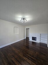 647 S Green St in Wichita, KS - Building Photo - Building Photo