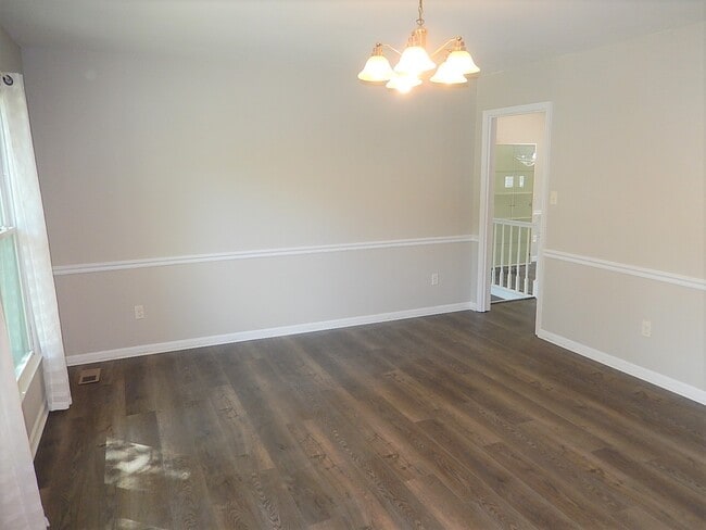 3713 Sue Ellen Dr in Raleigh, NC - Building Photo - Building Photo