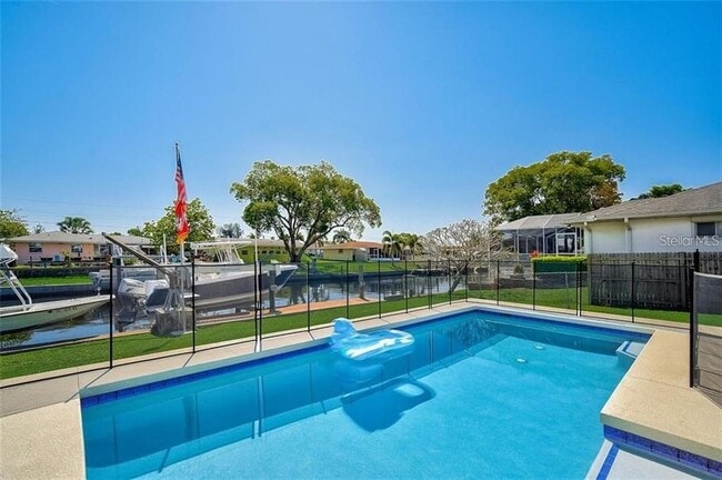716 Ixora Ave in Ellenton, FL - Building Photo - Building Photo