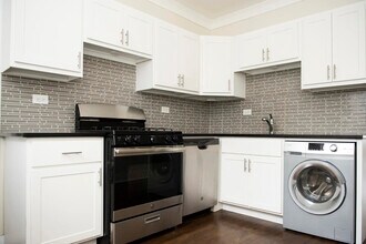 917 W Waveland Ave, Unit 915-1 in Chicago, IL - Foto de edificio - Building Photo