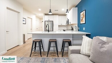 955 Bannock St, Unit 807 in Denver, CO - Foto de edificio - Building Photo