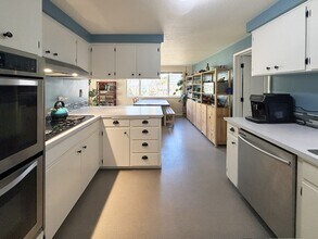 3014 Dalewood St in Eugene, OR - Building Photo - Building Photo