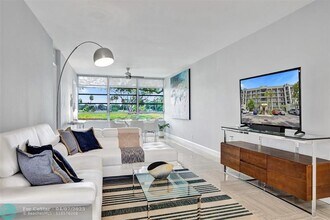 4091 Cypress Reach Ct in Pompano Beach, FL - Building Photo - Building Photo