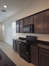 10877 W Marshall Ave in Phoenix, AZ - Building Photo - Building Photo