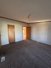 4128 27th Terrace NE in Canton, OH - Building Photo - Building Photo