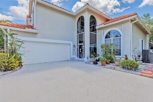 10974 N Danbury Way in Boca Raton, FL - Building Photo