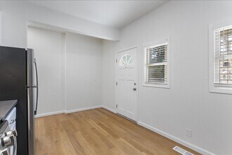2026 San Antonio Ave in Alameda, CA - Foto de edificio - Building Photo