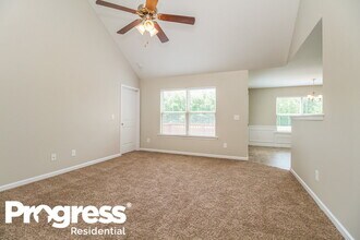 2109 Longhunter Chase Dr in Spring Hill, TN - Building Photo - Building Photo