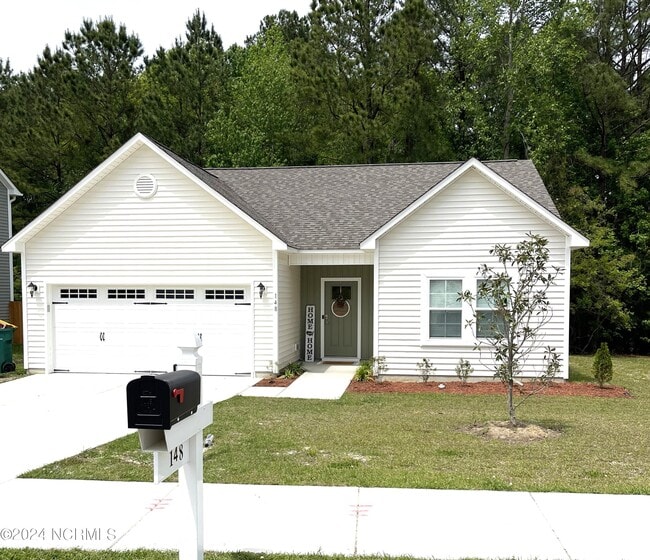 property at 148 Broadleaf Dr