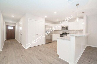 317 Dahlquist in Crestview, FL - Building Photo - Building Photo