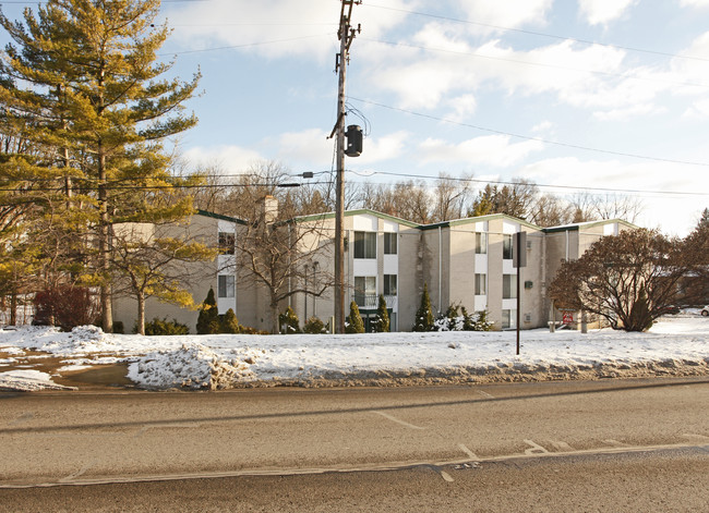 Arbor Valley in Ann Arbor, MI - Building Photo - Building Photo