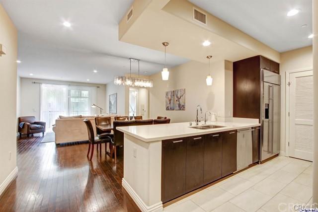 423 Caruso Ave in Glendale, CA - Building Photo - Building Photo