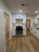 1103 E Princeton St, Unit 1 in Ontario, CA - Foto de edificio - Building Photo