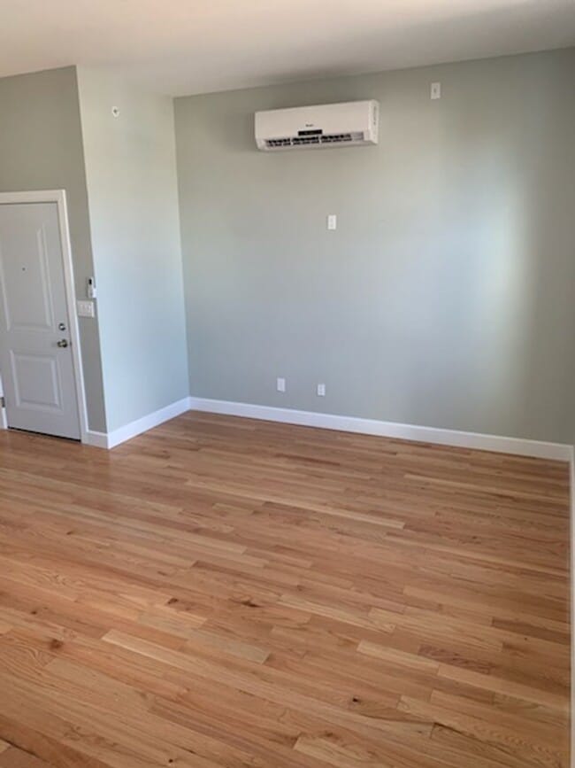 531 Clinton Ave in Albany, NY - Building Photo - Building Photo