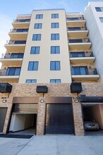 185 York St-Unit -: 5B in Brooklyn, NY - Building Photo - Building Photo