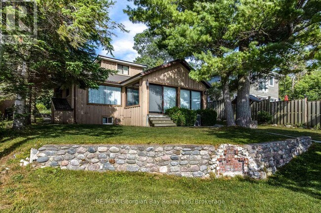 16 Yarwood Rd in Tiny, ON - Building Photo - Building Photo