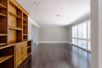 600 Dewey Ave in Evanston, IL - Building Photo - Building Photo
