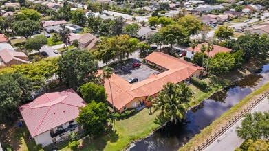 10911 NW 45th St, Unit 8 in Coral Springs, FL - Building Photo - Building Photo