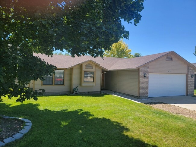 property at 9421 W Susan St