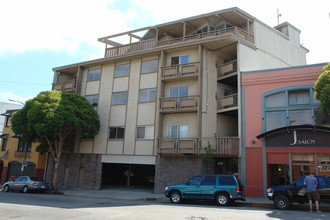 5275 College Ave in Oakland, CA - Building Photo - Building Photo