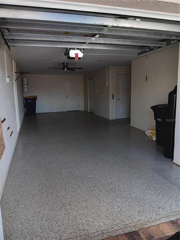 200 Brightwater Dr in Clearwater, FL - Building Photo - Building Photo