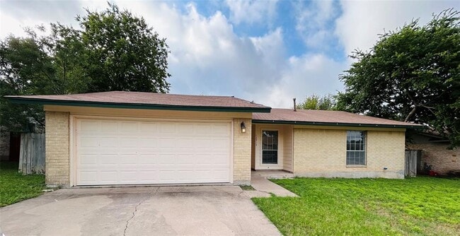 property at 12913 Lamplight Village Ave