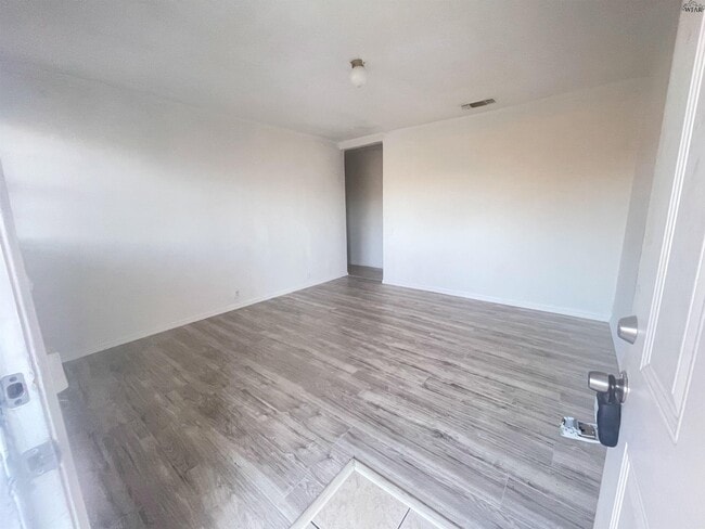 1807 Westcliff Dr in Wichita Falls, TX - Building Photo - Building Photo