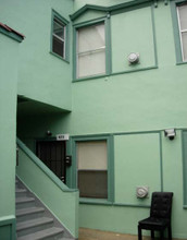 975 S Ardmore Ave in Los Angeles, CA - Building Photo - Building Photo