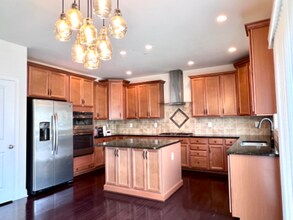 1402 St Francis Cir in Severn, MD - Building Photo - Building Photo