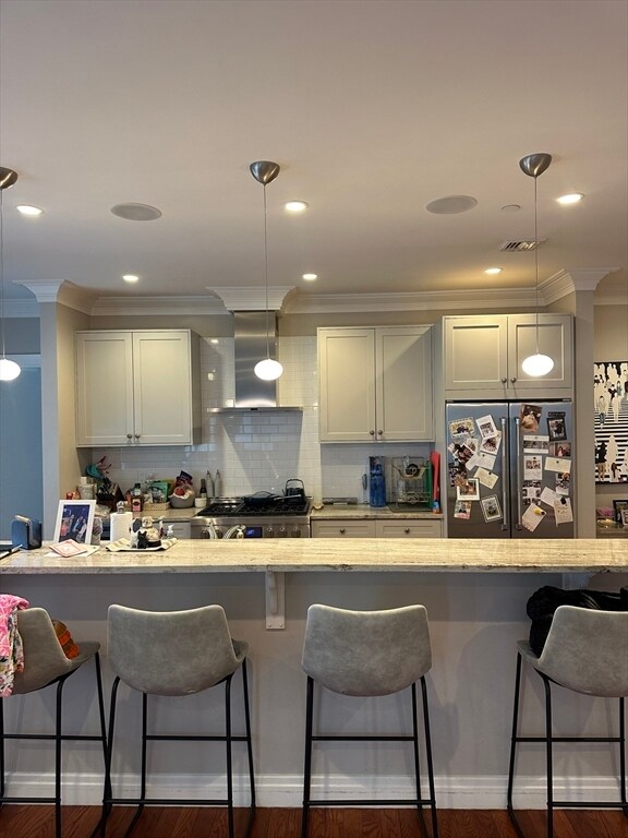 property at 637 E 1st St