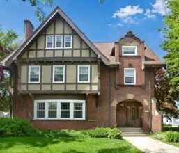 542 6th W St in Erie, PA - Building Photo - Building Photo