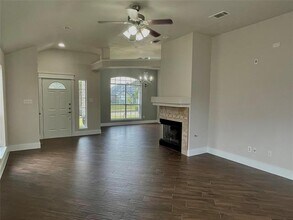 6706 Bluebell Dr in Rowlett, TX - Building Photo - Building Photo