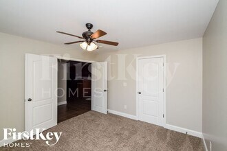 605 Hidden Brook Trail in Alabaster, AL - Building Photo - Building Photo