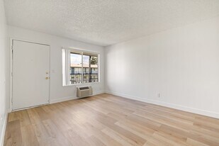 Terre at Madison in El Cajon, CA - Building Photo