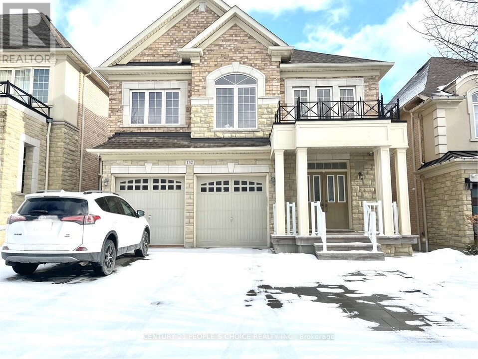 132 Antorisa Ave in Vaughan, ON - Building Photo