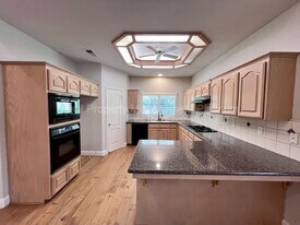2552 E Kelso Ave in Fresno, CA - Building Photo