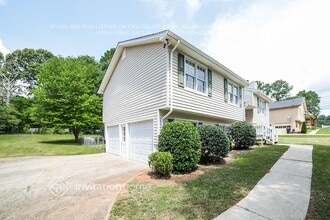 104 Village Ct in Woodstock, GA - Building Photo - Building Photo