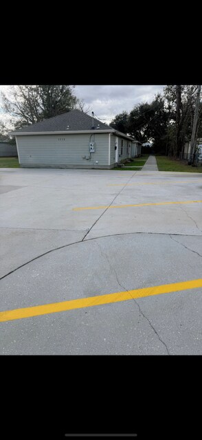 1712 Ridgefield Ave in Thibodaux, LA - Building Photo