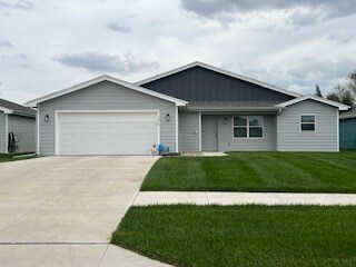 1217 S Valley View St in Valley, NE - Building Photo