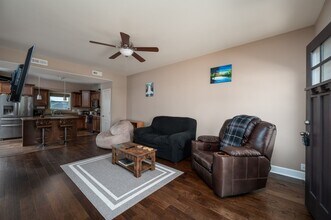 3754 Willow Creek Rd in Nashville, TN - Building Photo - Building Photo