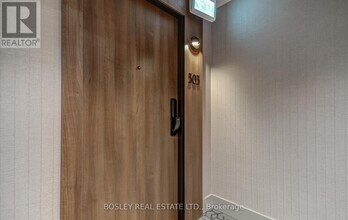 21 Park St E in Mississauga, ON - Building Photo - Building Photo